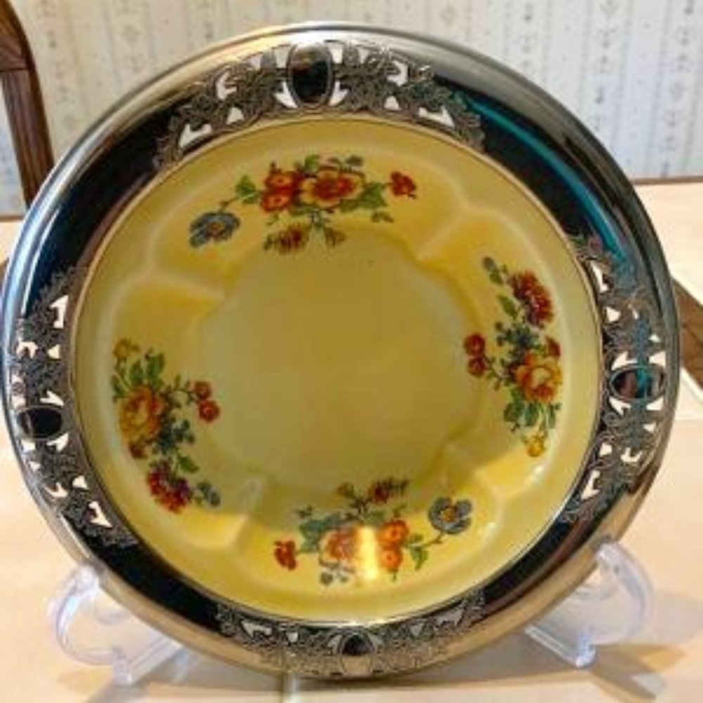 Vintage Golden Maire Made for Sebring Pottery